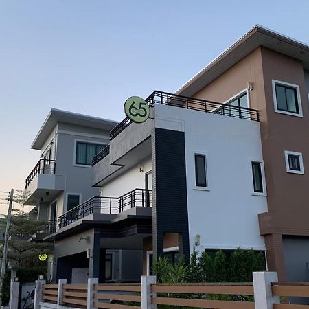 65 Hostel Chiangmai Chiang Mai Exterior photo
